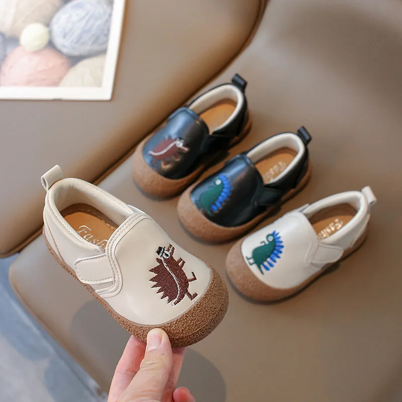 Children Casual Shoes Cute Cartoon PU Kids Shoes Spring Soft Sole Anti Slip Baby Shoe Fashion Embroider Boys Girls Flat Shoes