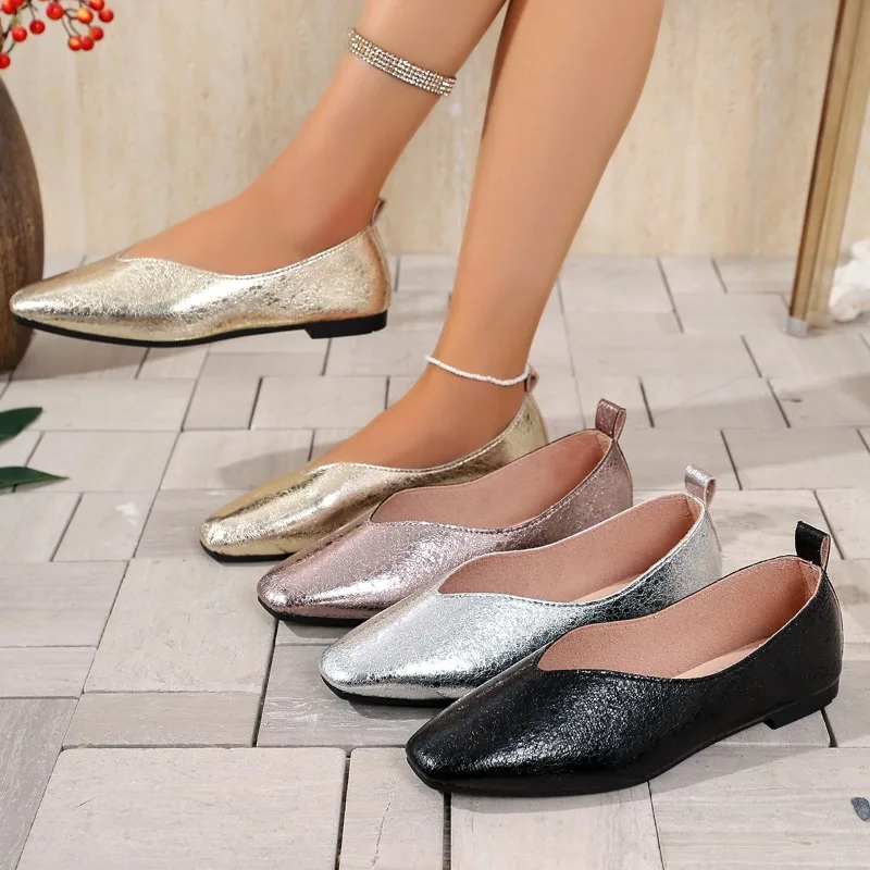 

Shallow Silver Single Shoe Women's Spring/autumn Korean Version Temperament Commuting Low Heel Flat Bottomed Small Leather Shoes