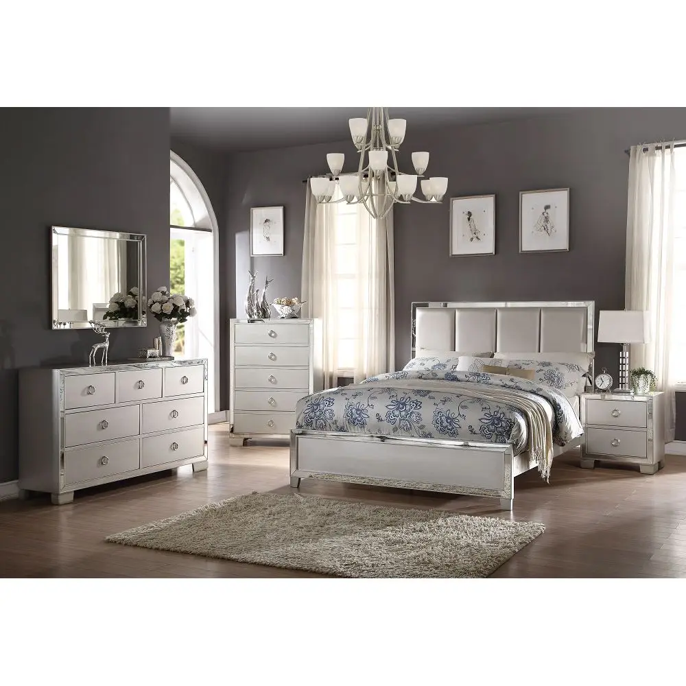 Voeville II Queen/King  Bed in Platinum PU & Platinum  for Bedroom Furniture Silver