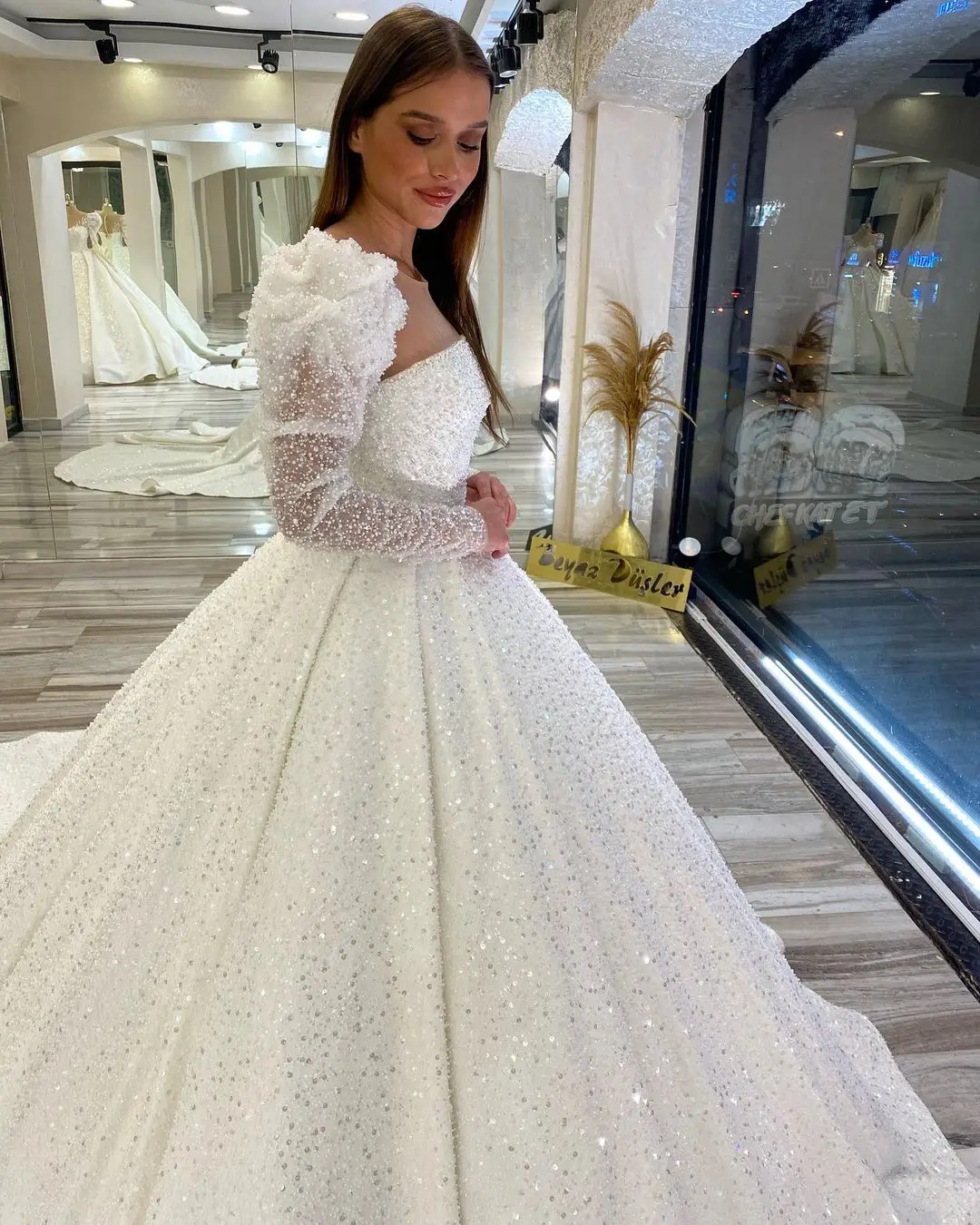 

Elegant Luxury Lace Women's Wedding Dresses Long Sleeve Sparkling Princess Bridal Gowns A-Line Decal Formal Beach Party 2023