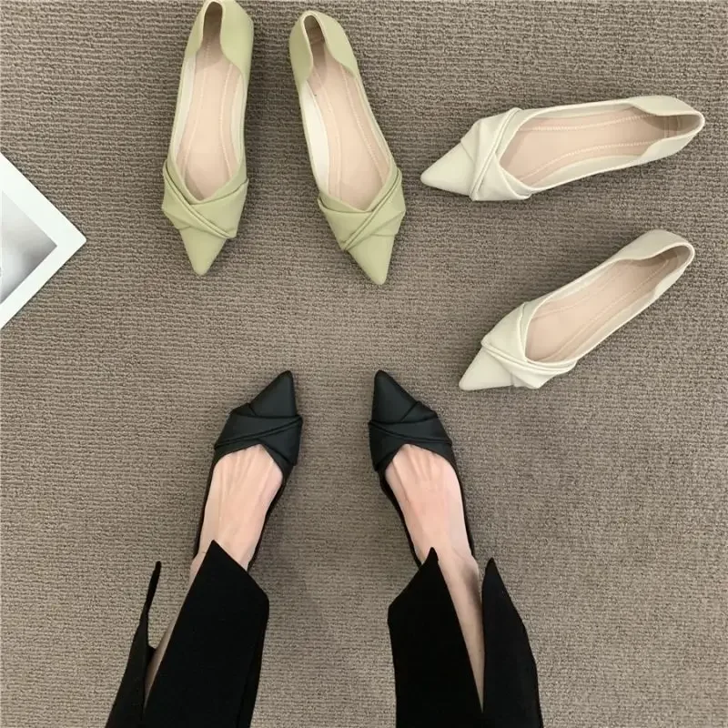 

Women's Flat Shoes Black Pointed Toe Ladies Footwear Low Heel Elegant Slip-on Genuine Mark Summer 2025 Social Offer Luxury Brand