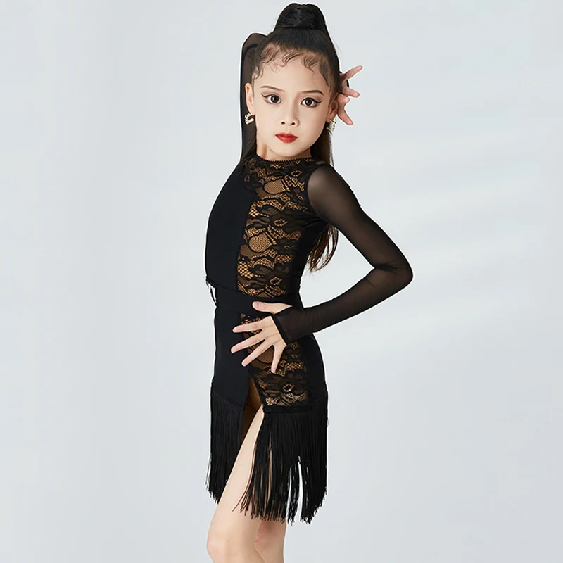 Vestito da ballo latino per ragazze maniche lunghe abito da allenamento in pizzo nero Cha Cha Rumba abito con frange Kids Performance Dancewear DNV17111