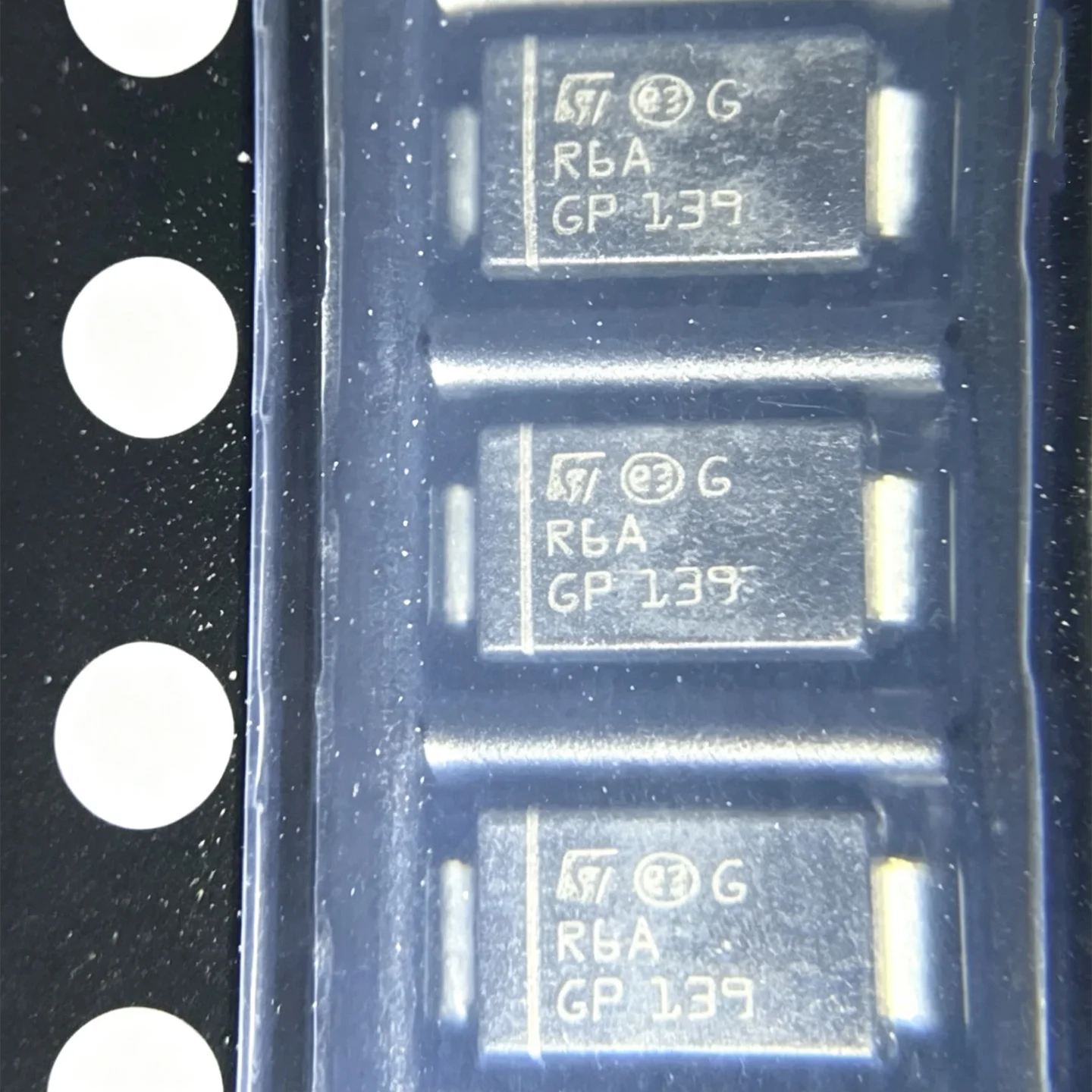 5PCS STTH2R06A marking:R6A SMA DO-214AC 600V 2A Fast recovery/high efficiency diode