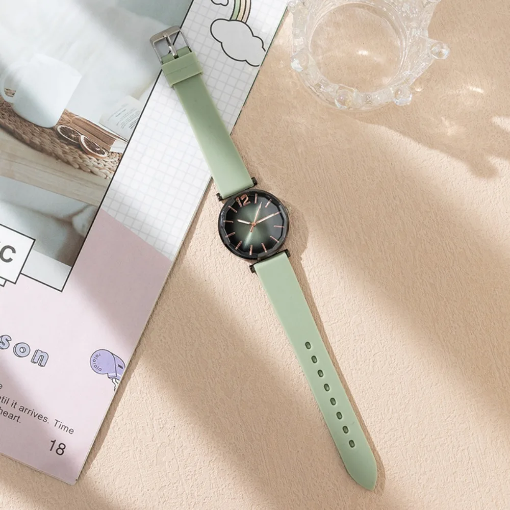 Fashion Elegant Women's Watch Gradient Green Black Case Quartz Wristwatch Silicone Strap Minimalist Casual Watches Lady Girl