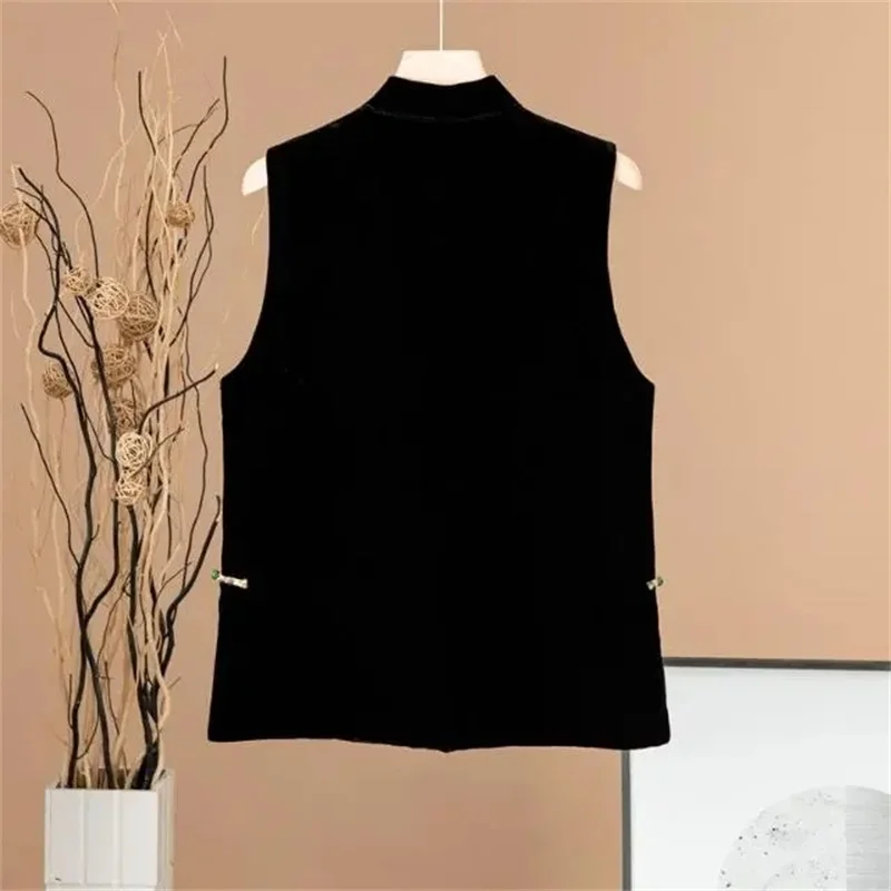 2023 Spring Autumn Female New Chinese Style Velvet Vest  Loose Standing Neck Plate Buckle Overlay Split Tank Top Women Cardigan