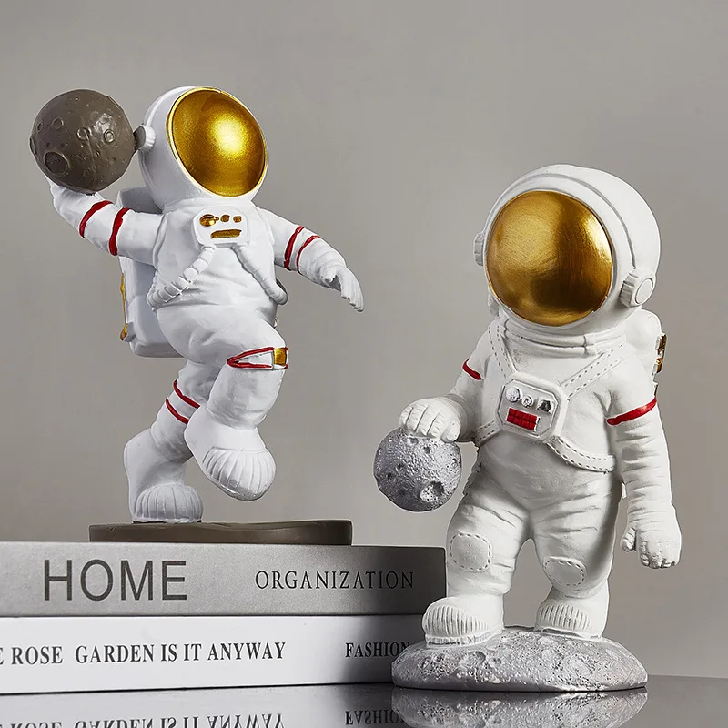 Creative Astronaut Spaceman Small Ornaments Office Desktop Astronaut Room Children's Room Decoration Living Room Decorations