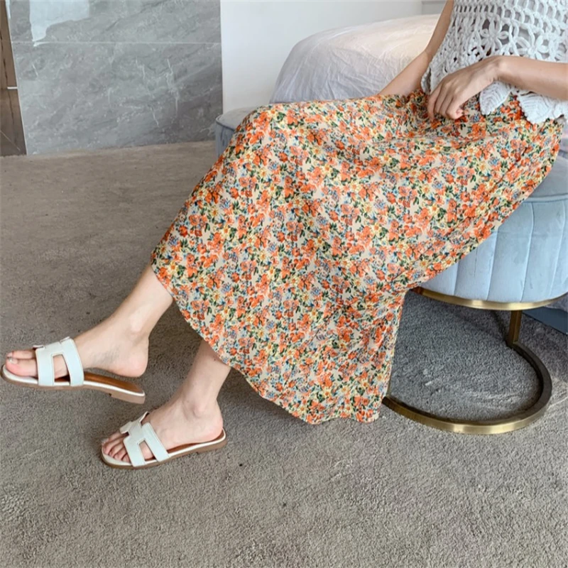 夏の新作花柄スカート ハイウエスト レディース Aラインスカート 油絵プリント 裏地なし 軽量 薄手 スリム ビーチスカート