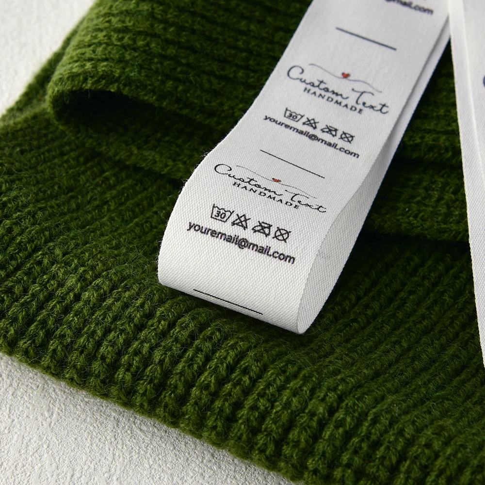 

Custom Folded Cotton Ribbon Sew Labels 1.18″x1.97″ 100% Cotton Personalized Text Logo for DIY Handmade Knitting Clothing