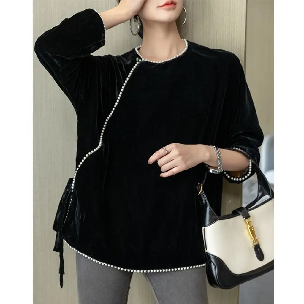 

Black Velvet Chinese Top for Women Long Sleeve Beaded Shirt Elegant Western Style Autumn Fashion