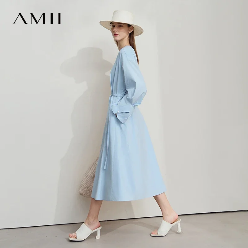 Amii Abito da donna minimalista con scollo a V 2025 Autunno Nuova manica a bocciolo con cintura Tinta unita Casual Elegante abito a forma di A 12541108
