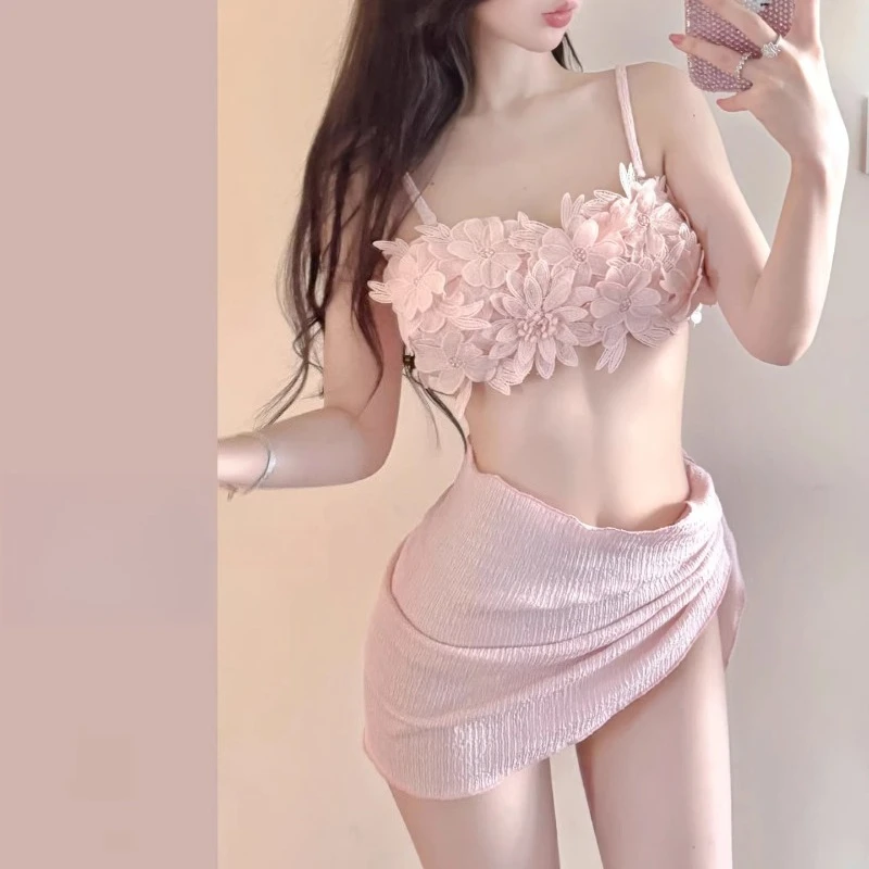 Hot spring bikini high-end polyester three-piece vacation swimsuit