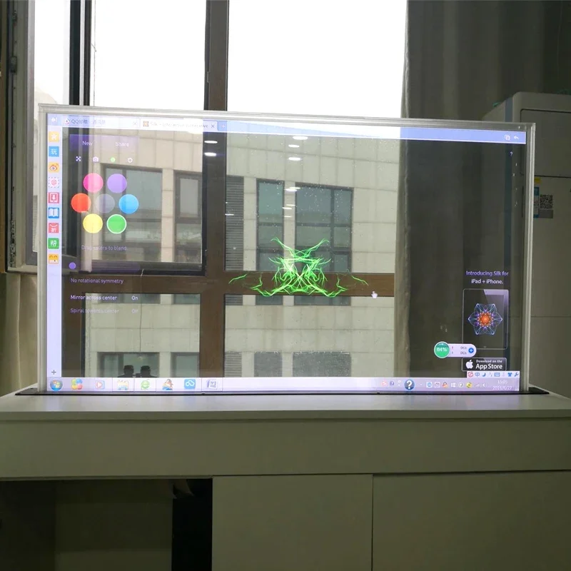  High-resolution transparent display