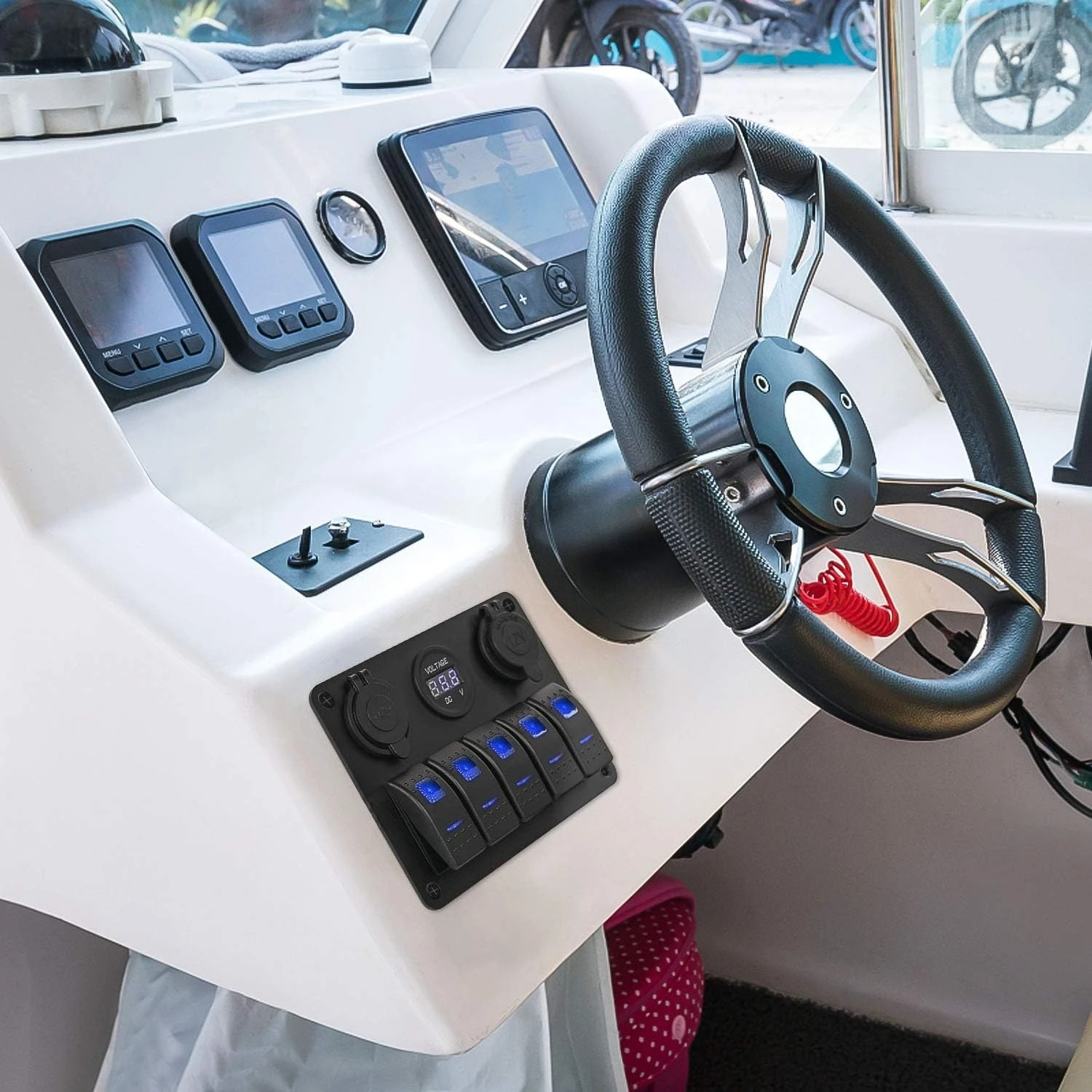 لوحة مفاتيح ألومنيوم سلكية مسبقًا من Waywe 5-Gang 12V-24V DC |   USB، ولاعة السجائر، ملصقات توهج الفولتميتر للسيارات، RVs، الشاحنات