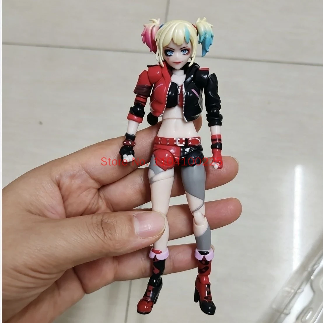 Replica！In Stock Kaiyodo Harley Quinn Revoltech Amazing Yamaguchi Suicide Squad The Clown'S Girl Movability Figure Model Toys