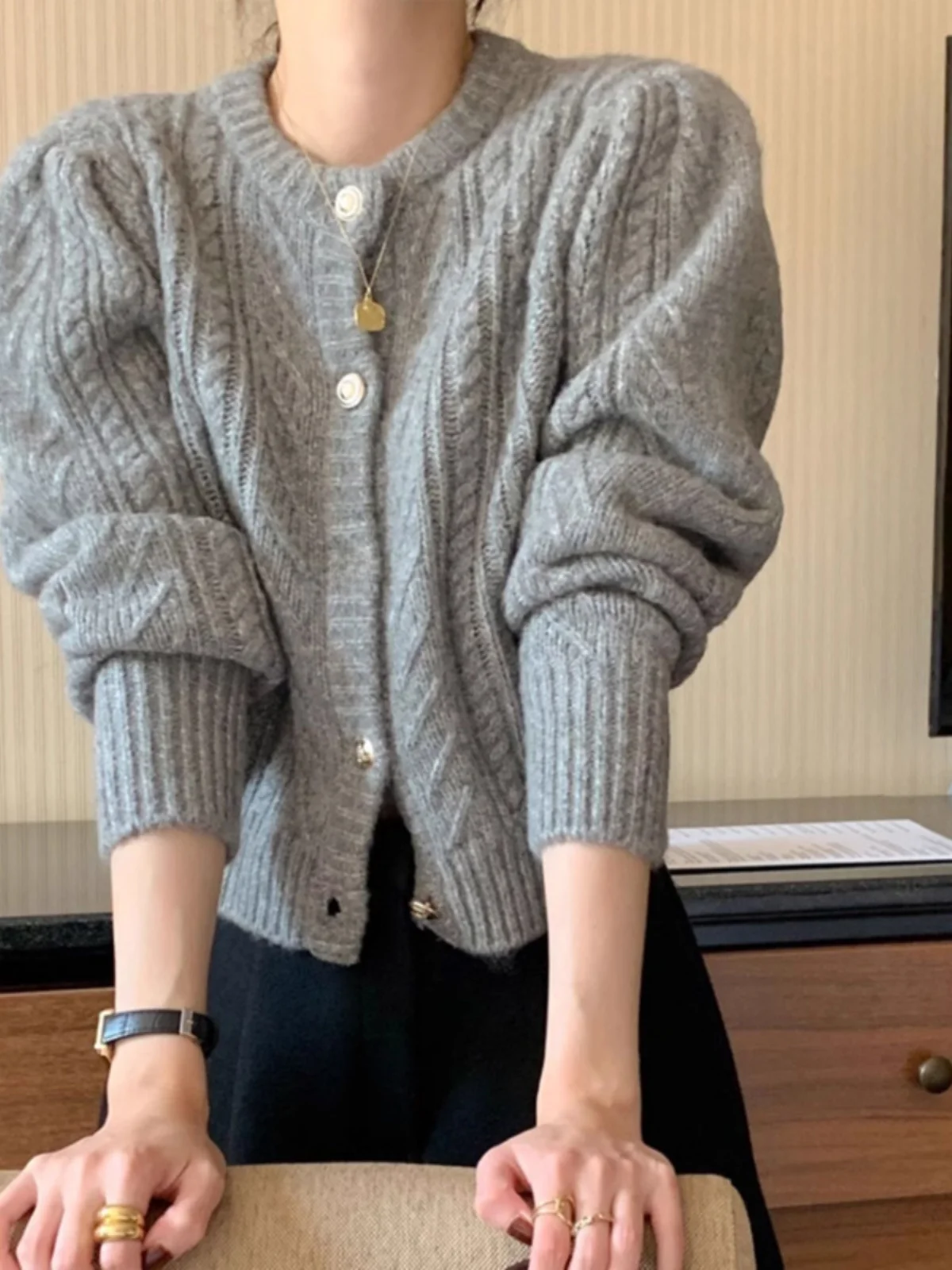 

Soft Sweet Retro Twist Long Sve Knitted Open Cardigan Women's Sle Autumn New Arrival Small Size Button Sweater Coat