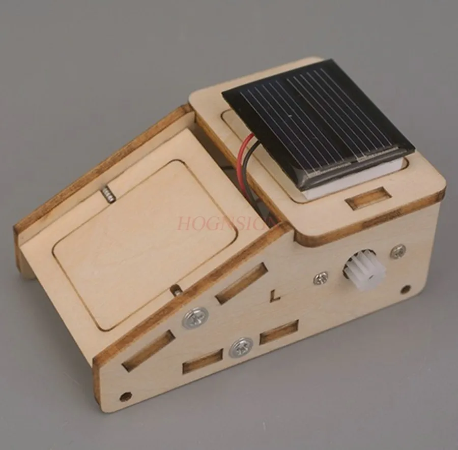 

1 set children's car models, technology, small production materials, Solar powered toy cars, homemade scientific crafts,