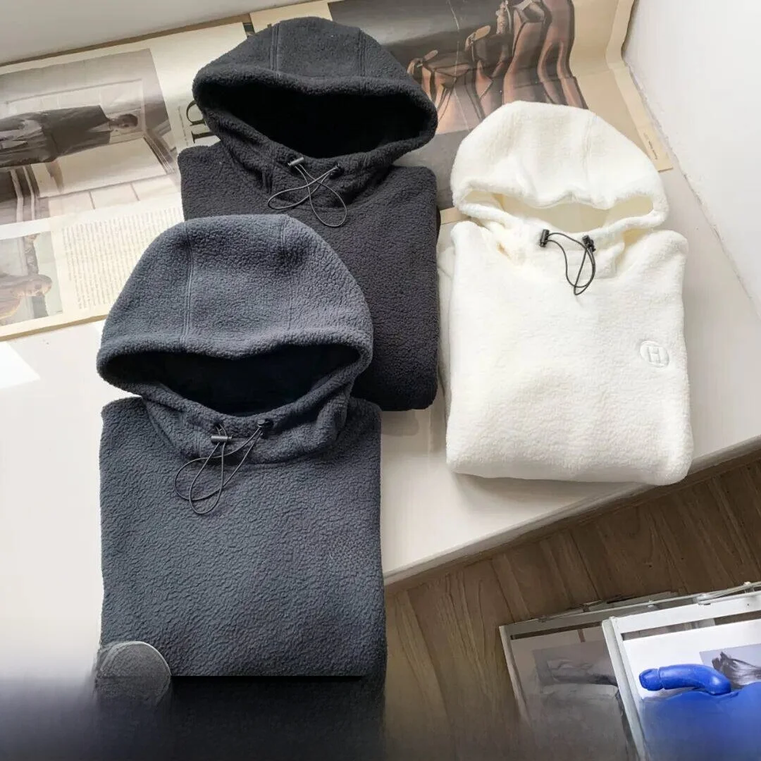 

Thickened Fleece Hoodie Sweatshirt Comfortable Warm Casual Style for Couples Autumn Season Series Zipper Closure Lon...