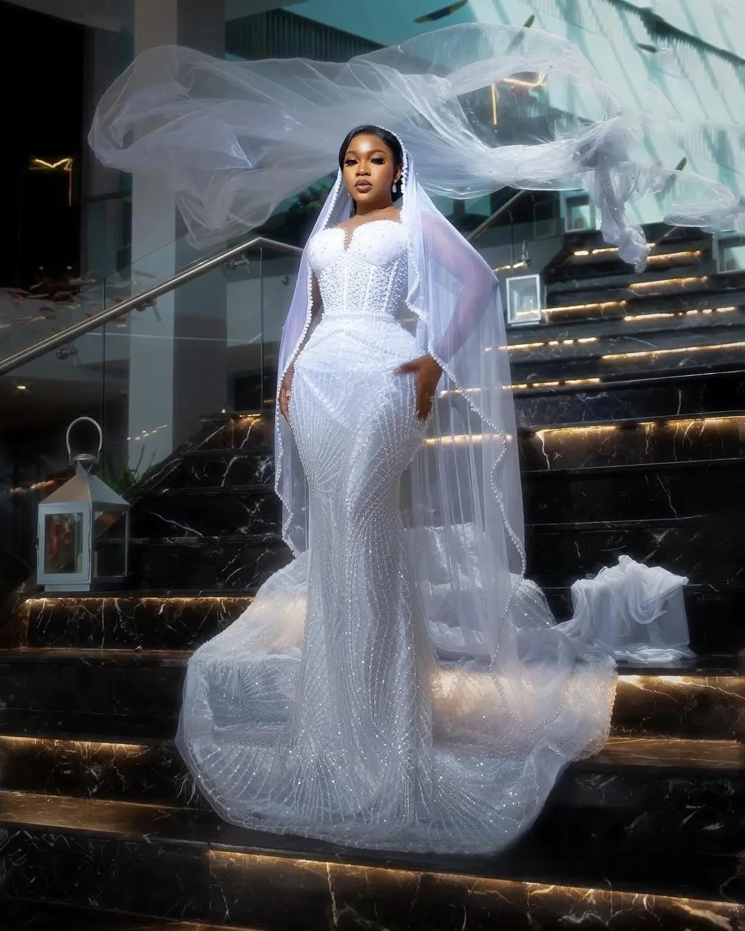 

Customized Mermaid Wedding Dress For Bride Bridal Gowns Illusion Beaded Lace Long Sleeves Pearls Crystals Decorations Flora