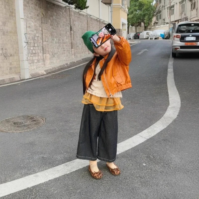 

Children's Autumn Jacket2025New Fashionable Stylish Motorcycle Leather Jacket for Girls, Short Yellow Jacket for Babies