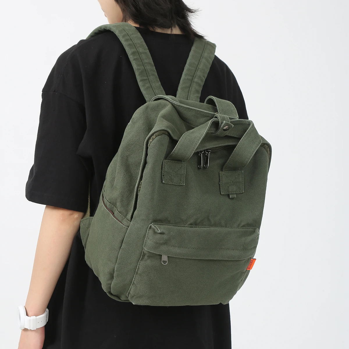 

Canvas Backpack, Women's Travel Lightweight Backpack, College Student Laptop Bag, New Commuter Large-Capacity Travel Bag, Backpack for Boarding and Traveling Abroad