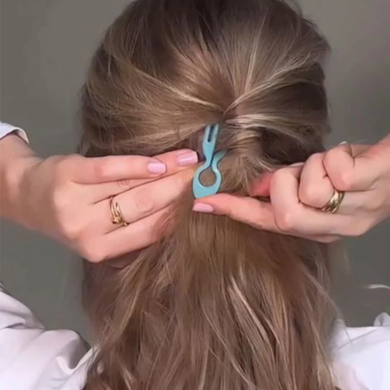 

Модная U-образная заколка для волос, 2 шт., волнистая заколка для волос, женская вьющаяся прическа, заколка для волос, палочка для волос, универсальные аксессуары для головных уборов