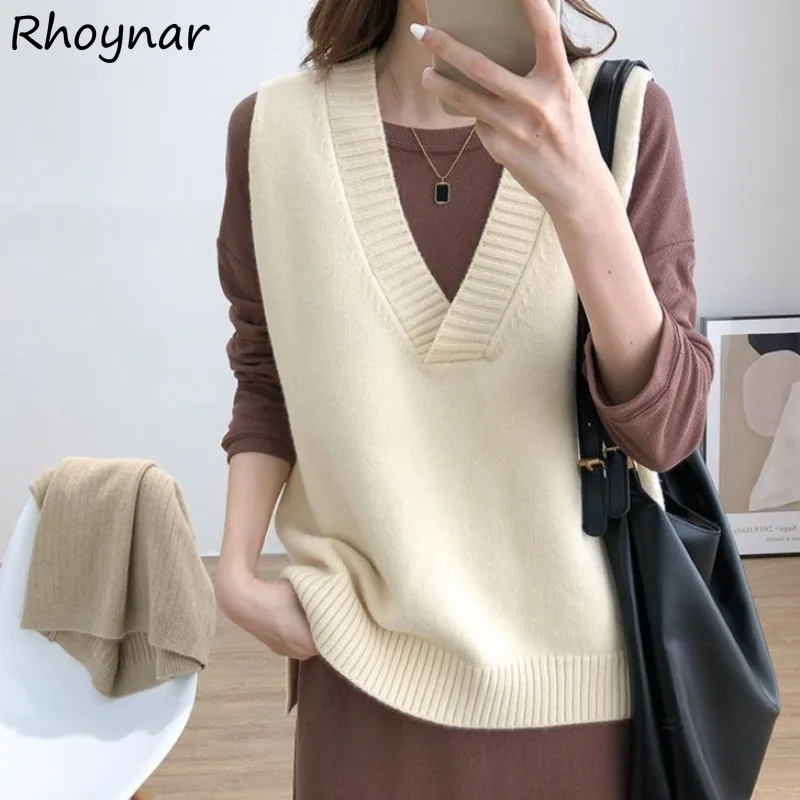 

Solid V-neck Sweater Vest Women Korean Fashion Daily Simple All-match Side-slit Design Stylish Leisure Trendy Tops Spring Chic