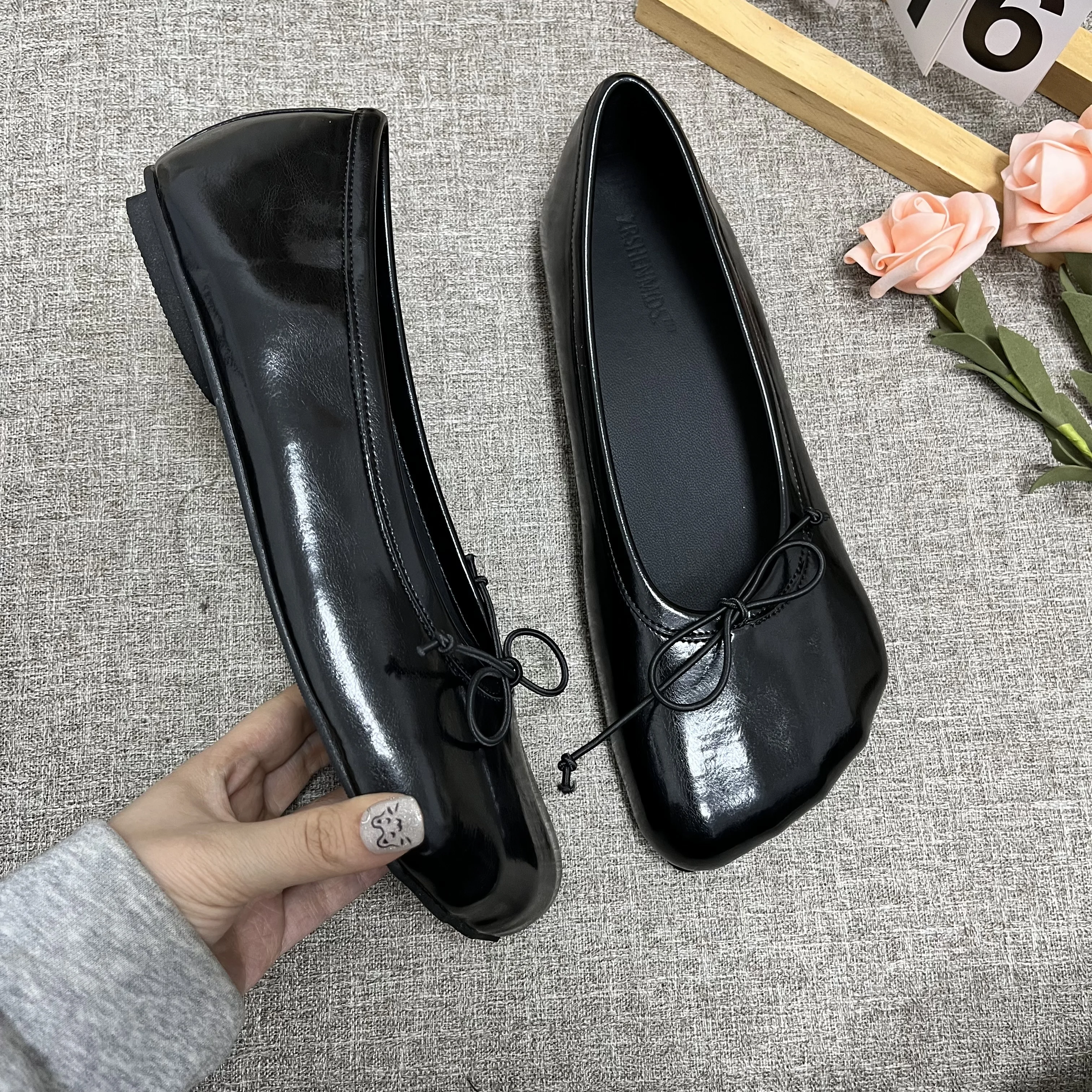 Shoes With Round Fingers Woman Loafers Black Silver Shoes Ballet Flats With Fingers Flats Shoes Slipper Boat Shoes