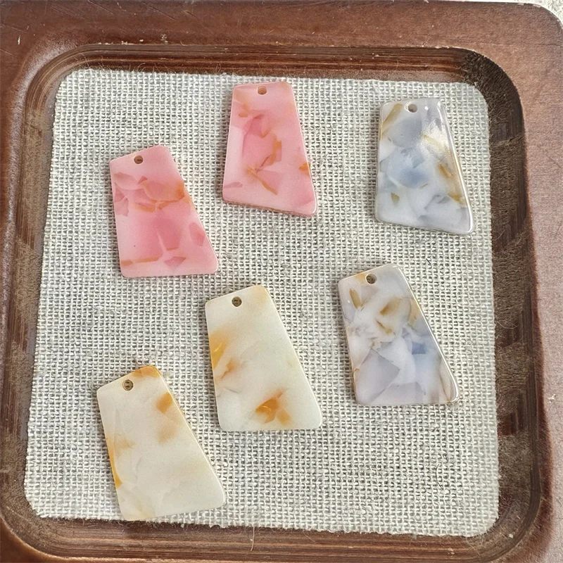 

New style 50pcs/lot color print geometry Irregular shape acrylic beads diy jewelry garment pendant accessory
