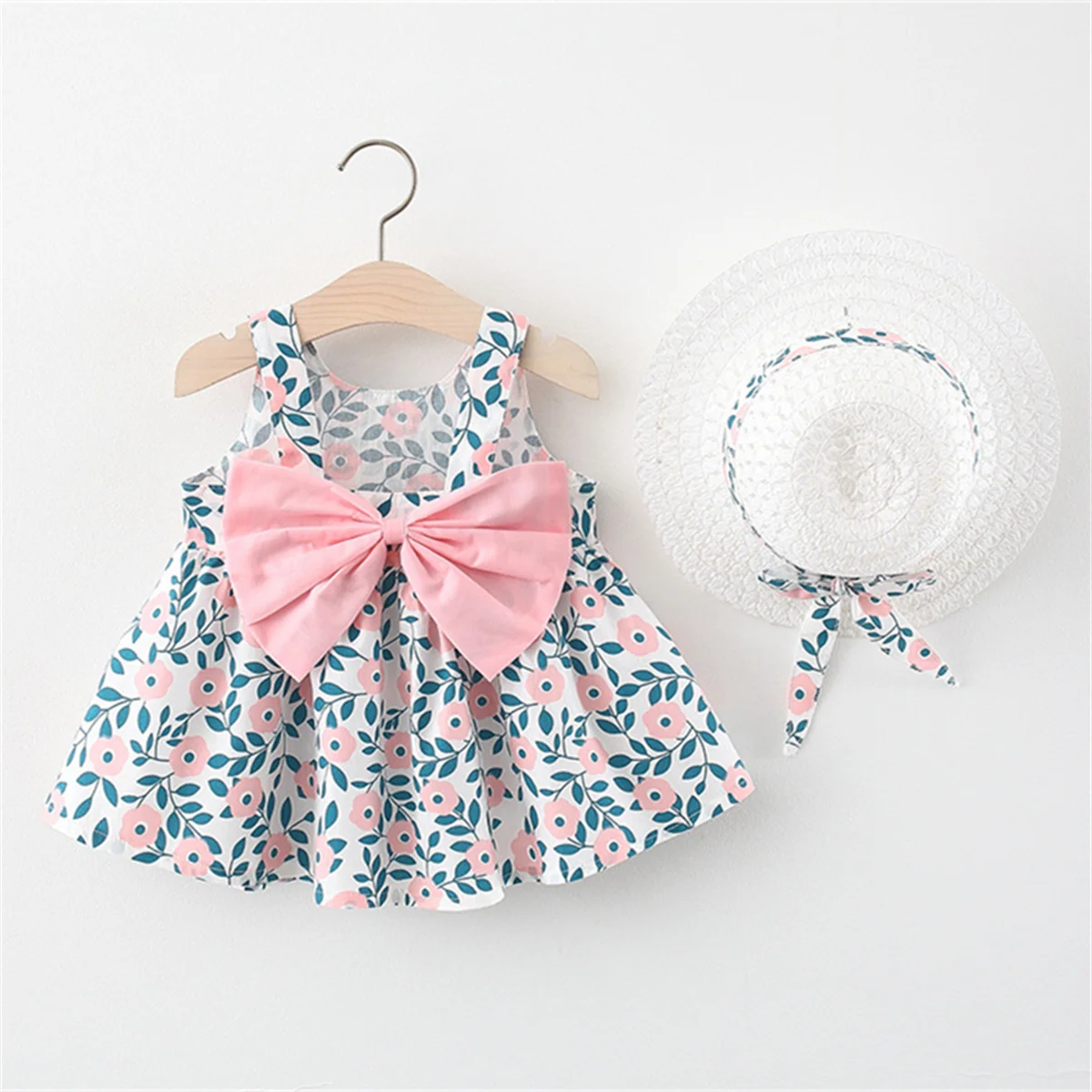 2 Pcs Girls\' Summer New Dress Round Neck Cute Back Big Bow Cotton Skirt Comes with Hat for Children\'s Clothing