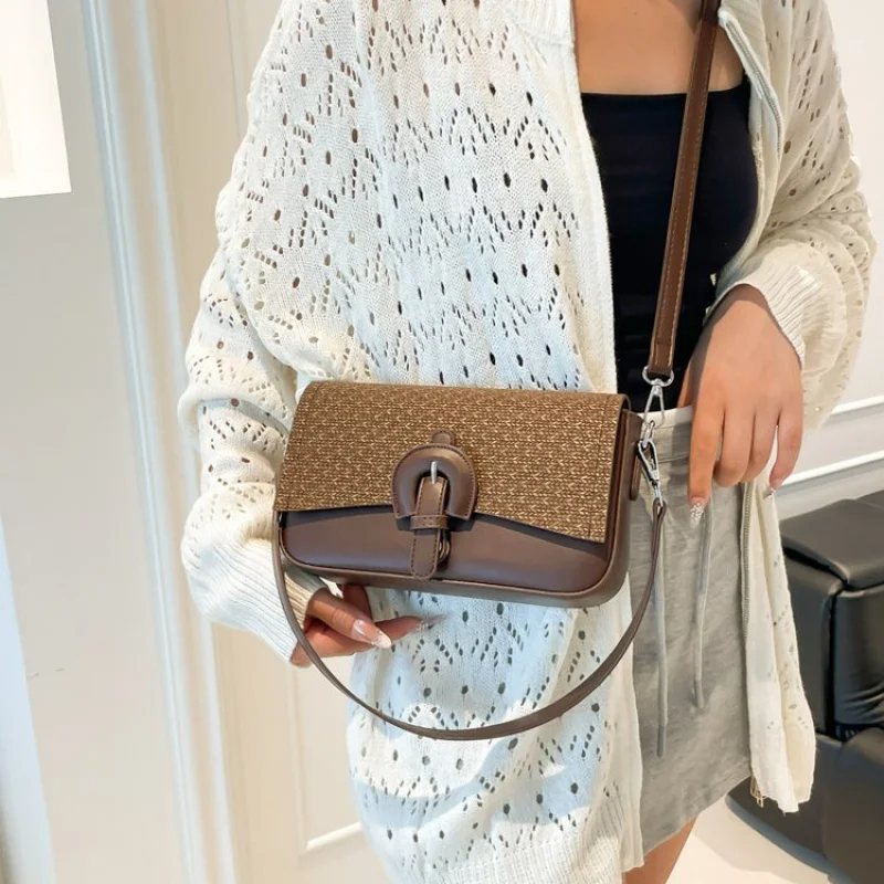 

2025 New High-end Luxury Brand Ladies Leather Tote Bag Famous Designer Paris Casual Vintage Style Fashionable Vibe​