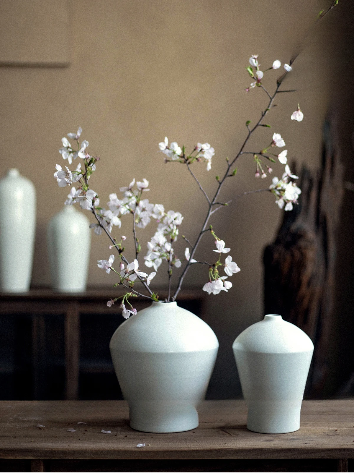 

The product can be customized.White ceramic vase, Chinese style Zen style living room, flower arrangement, dried flower