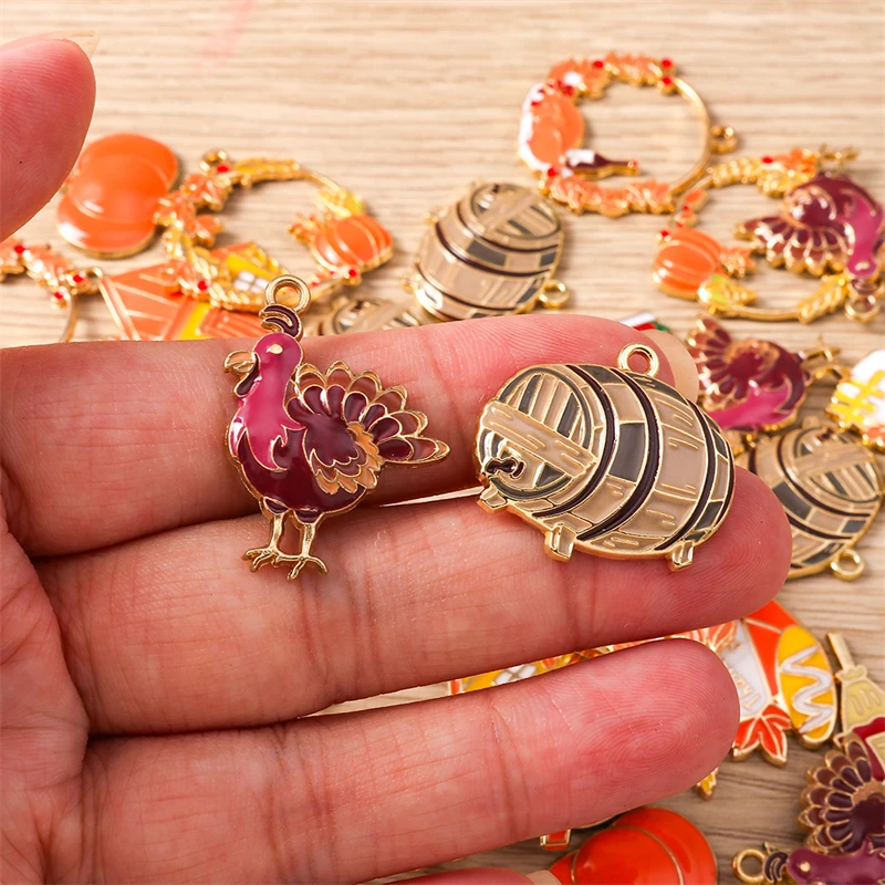 10 Stück Gemischte Thanksgiving-Anhänger, Emaille-Lebensmittel-Charms mit Mais und Kürbis für Schmuckherstellung, Halsketten, Ohrringe, DIY-Bastelarbeiten und Geschenke – Detail 3