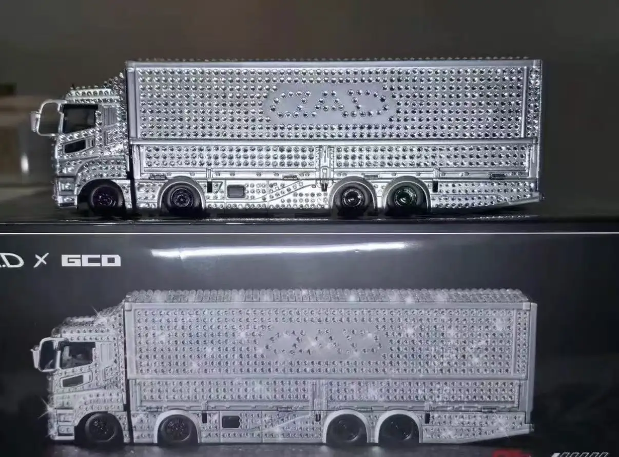 1:64, Optimus Prime Truck Peter HEC Exhibition Edition, aluminium gegoten statische miniatuurauto Trendy speelgoedmodelcollectiedisplay.