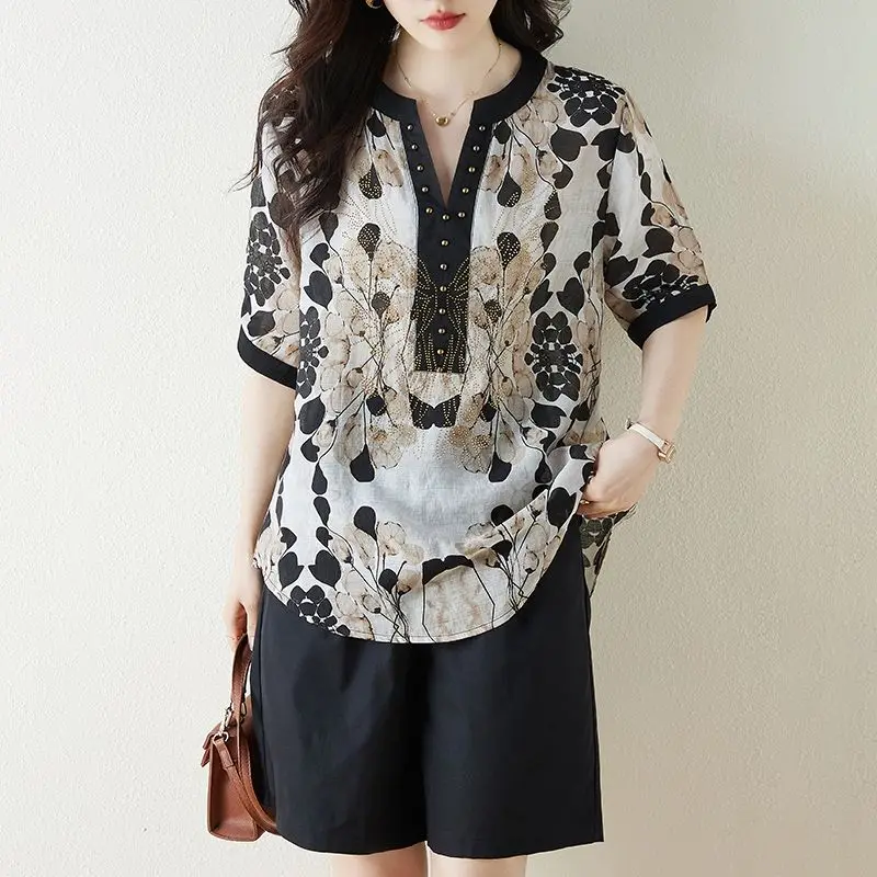 Temperament Printed Summer Short Sleeved Women\'s V-neck Diamonds Patchwork Elegant Versatile Mid Length Loose Fitting Shirt Tops