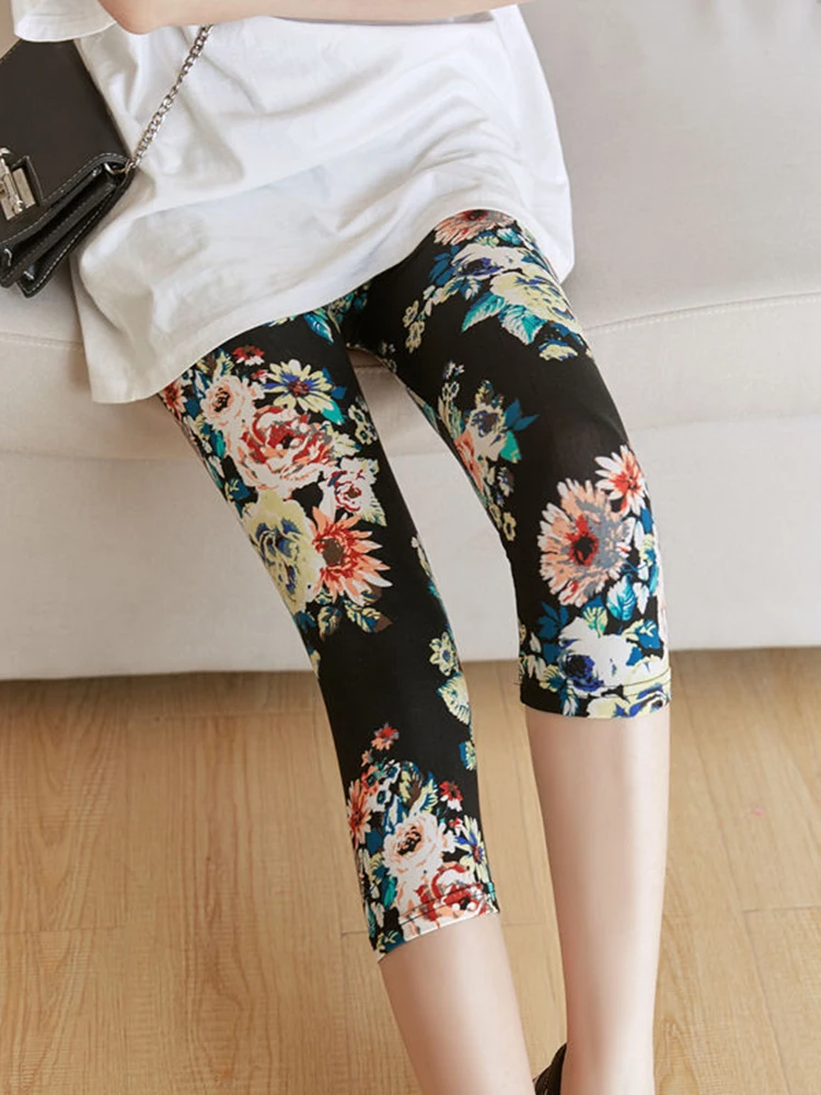 

CHSDCSI Women Summer Capris Short Pants Elastic Black Floral Printed Stretch Casual Legging Female Breathable Leggins Dropship