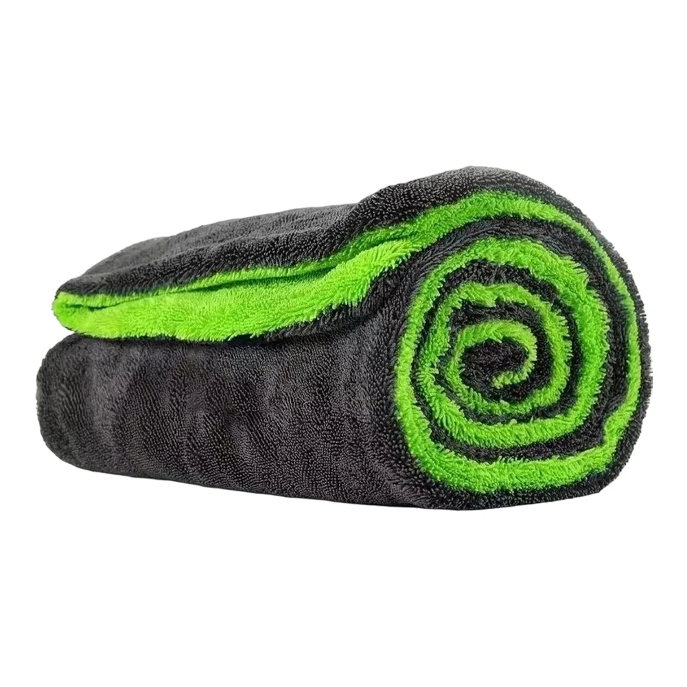 Microfiber Towel for Automotive Use 60x90CM Effective on Wet Surfaces Including Paint Glass Plastic and Leather