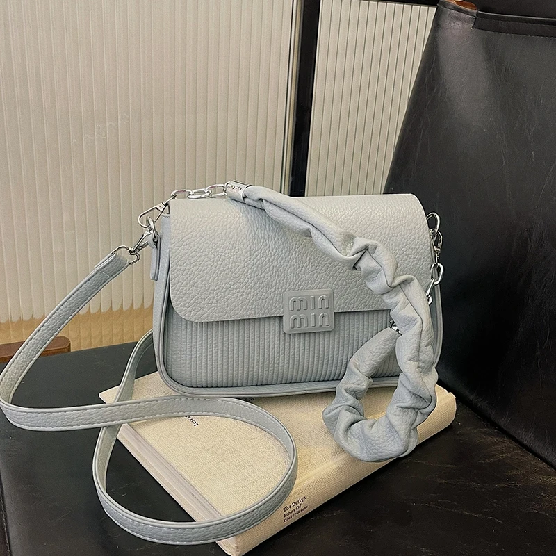

Popular Women's Leather Handbag - Crossbody Shoulder Bag Elegant Classic Design by Famous Designer Now