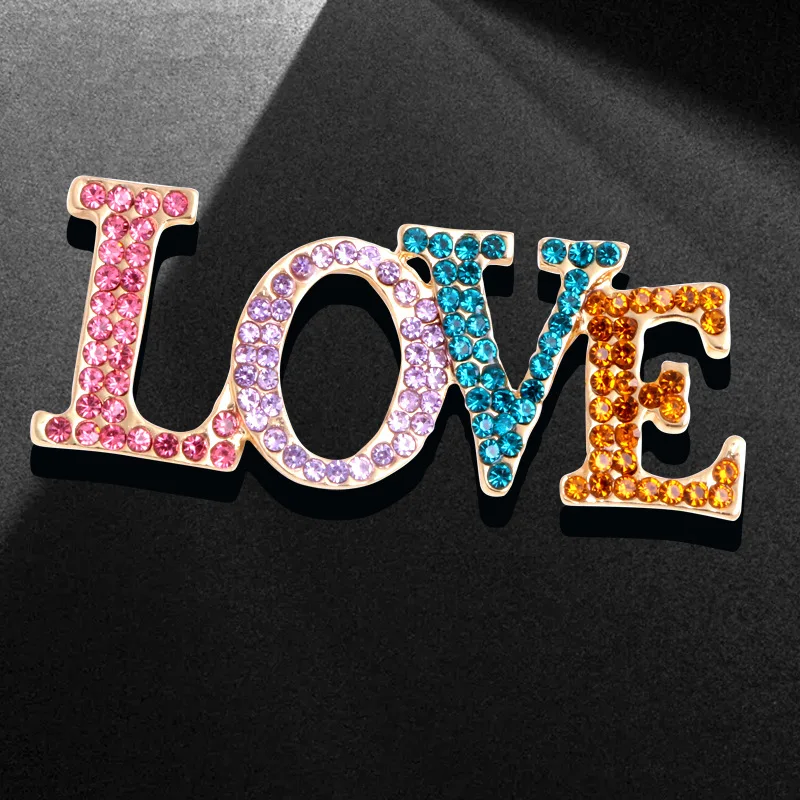 Trendy Romantic Colorful Rhinestone LOVE Letter Brooches For Women Fashion Words Pins Jewelry Party Casual Accessory Unisex Gift