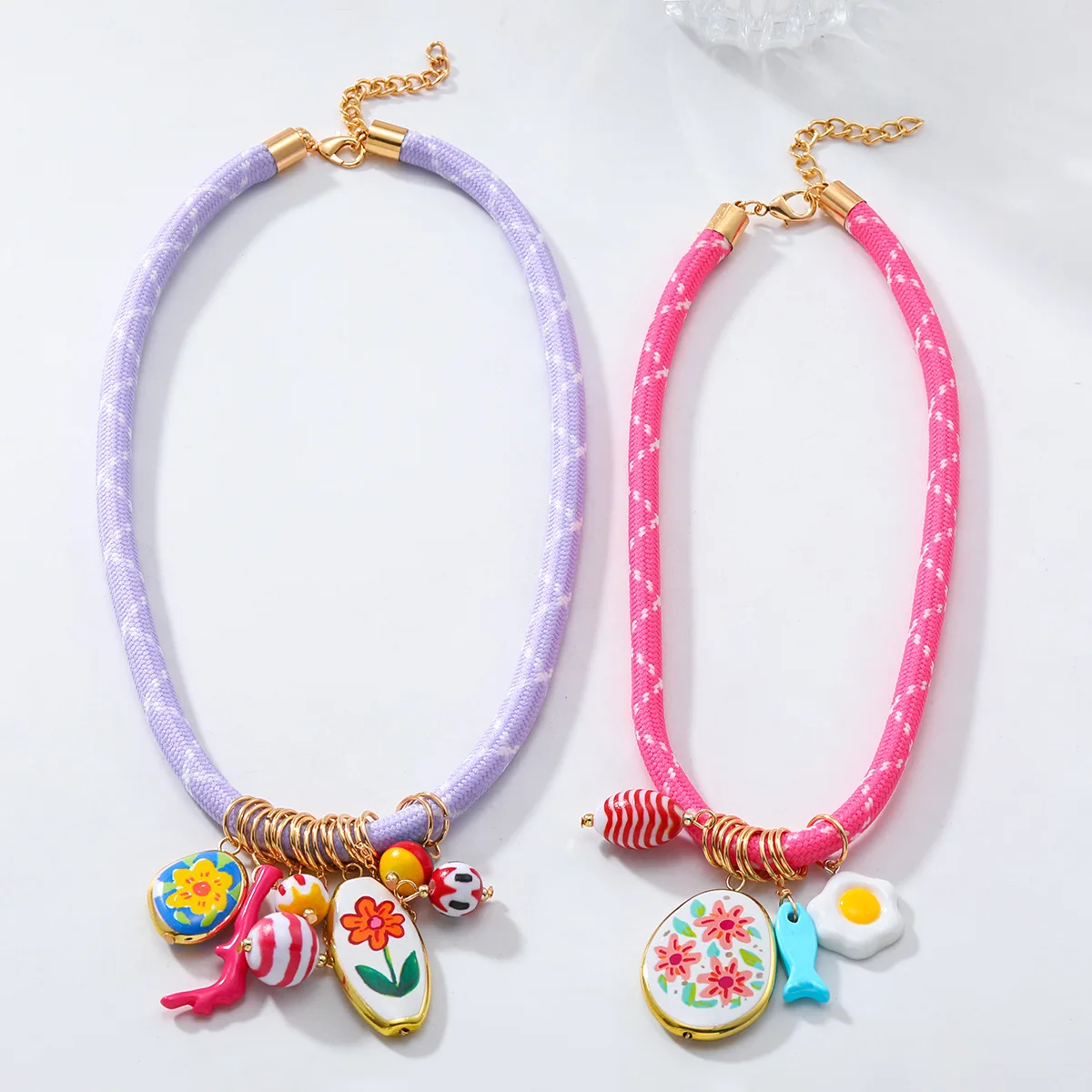 

Exaggerated new fashion floret multi-layer pendant necklace Personality women's poached eggs small fish flowers Personality tren