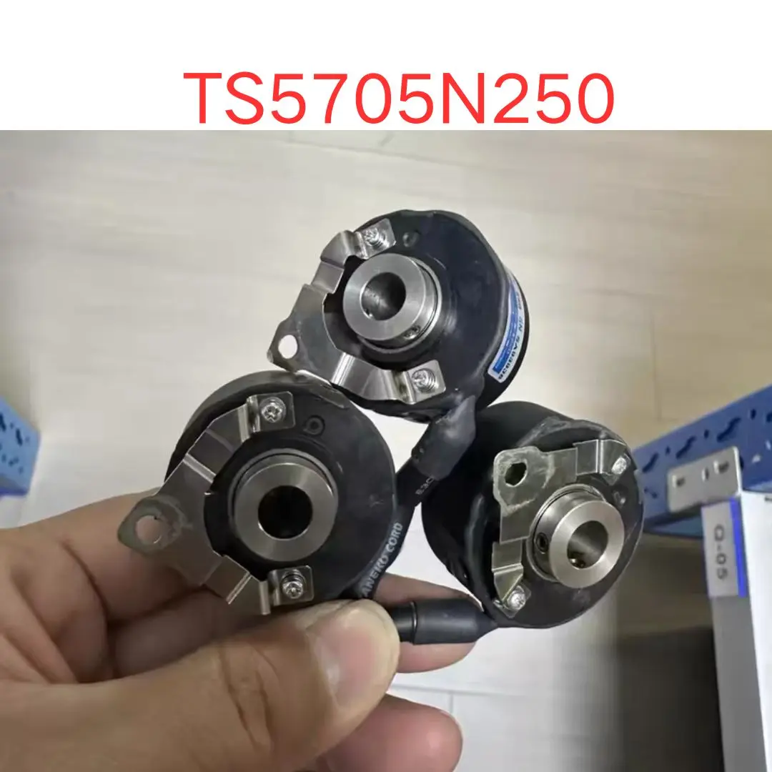 

Использованный энкодер TS5705N250