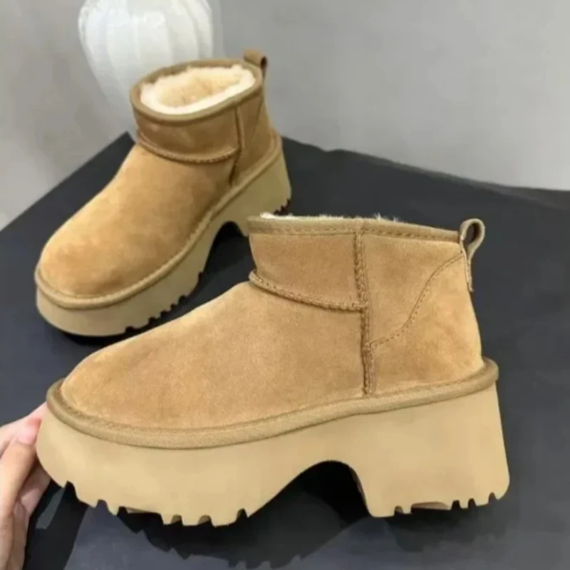 

[Mermaid Style] Sheepskin and Wool Integrated Winter Women's Thick Bottom with Mermaid Short Boots for Casual Snow Boots