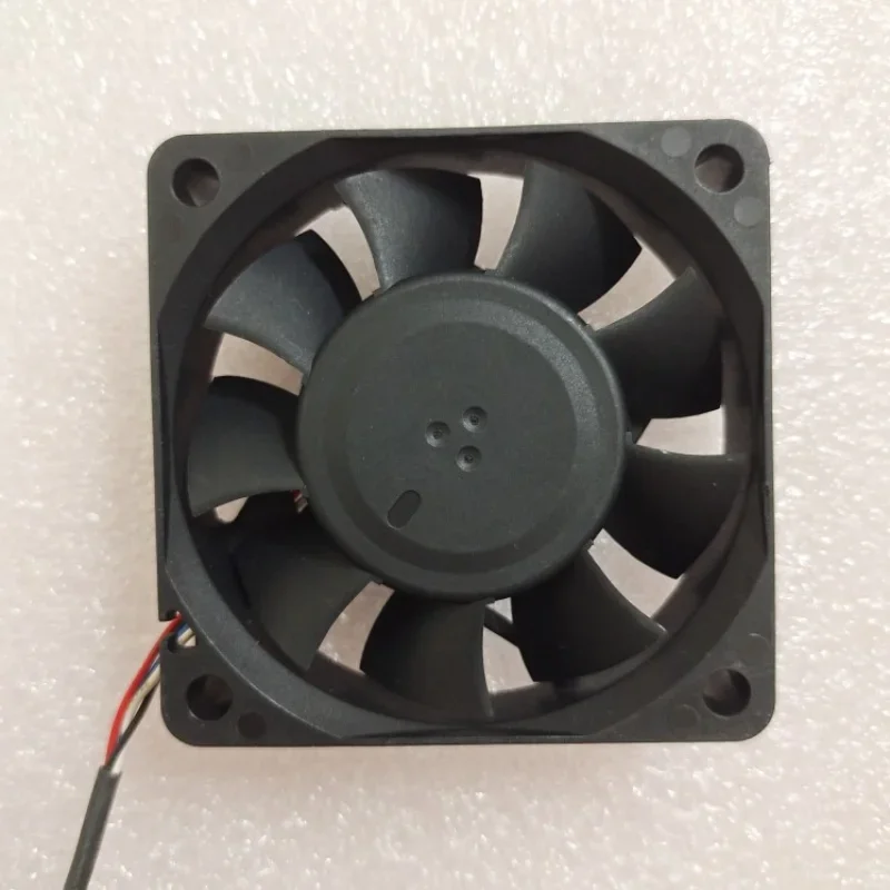 Новый вентилятор для AFC0612DB 12 В 0,45 А 6 см 6015 4-проводной ШИМ-вентилятор с высоким объемом воздуха 60*60*15 мм
