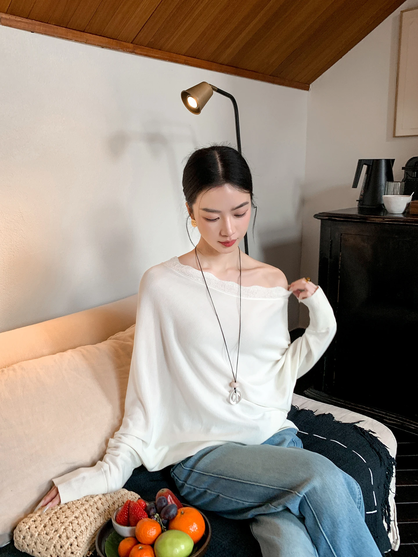 

Binguo Women's Casual Style Knitted Long Sleeve Top Shoulder Bared Leisure Fashion Rell Cotton Blend Comfortable Spring New