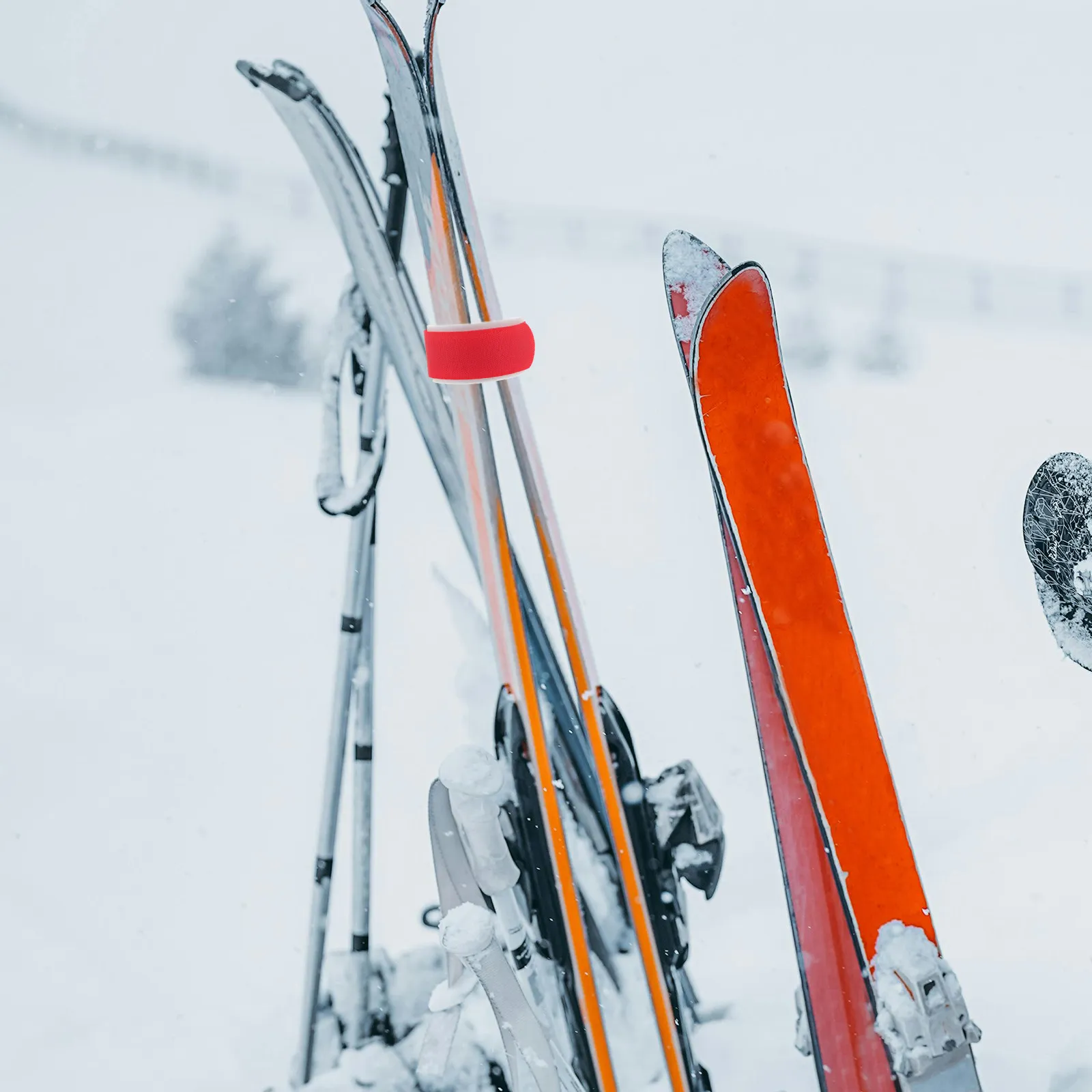 

2 шт. прочных ремней для крепления лыж и сноубордов, регулируемый трос для саней, портативная фиксирующая лента для зимнего спортивного инвентаря