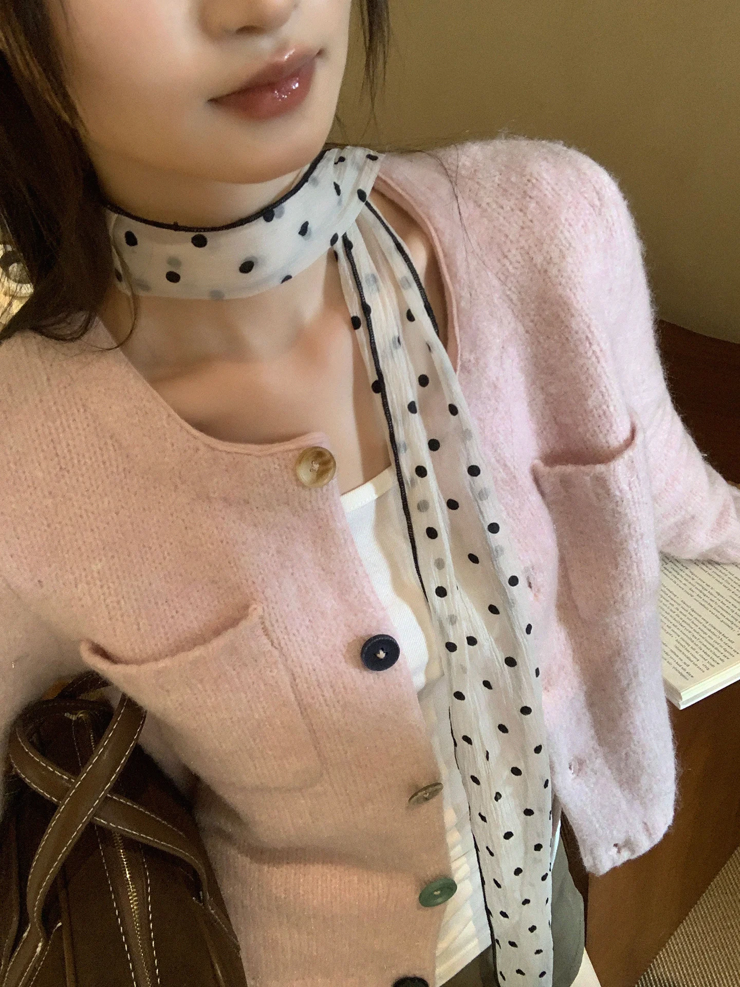 وشاح حريري بنقاط حمراء للنساء، تصميم جديد لعام 2025، ربطة عنق طويلة أنيقة، وشاح بتصميم فيونكة عصري على الطراز الكوري لفصلي ال... #3