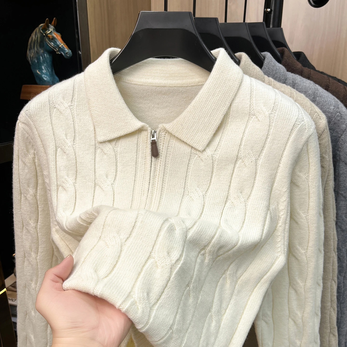 Luxury half zipper lapel knitted sweater fashion solid color jacquard comfort warm autumn winter new high quality men's pullover