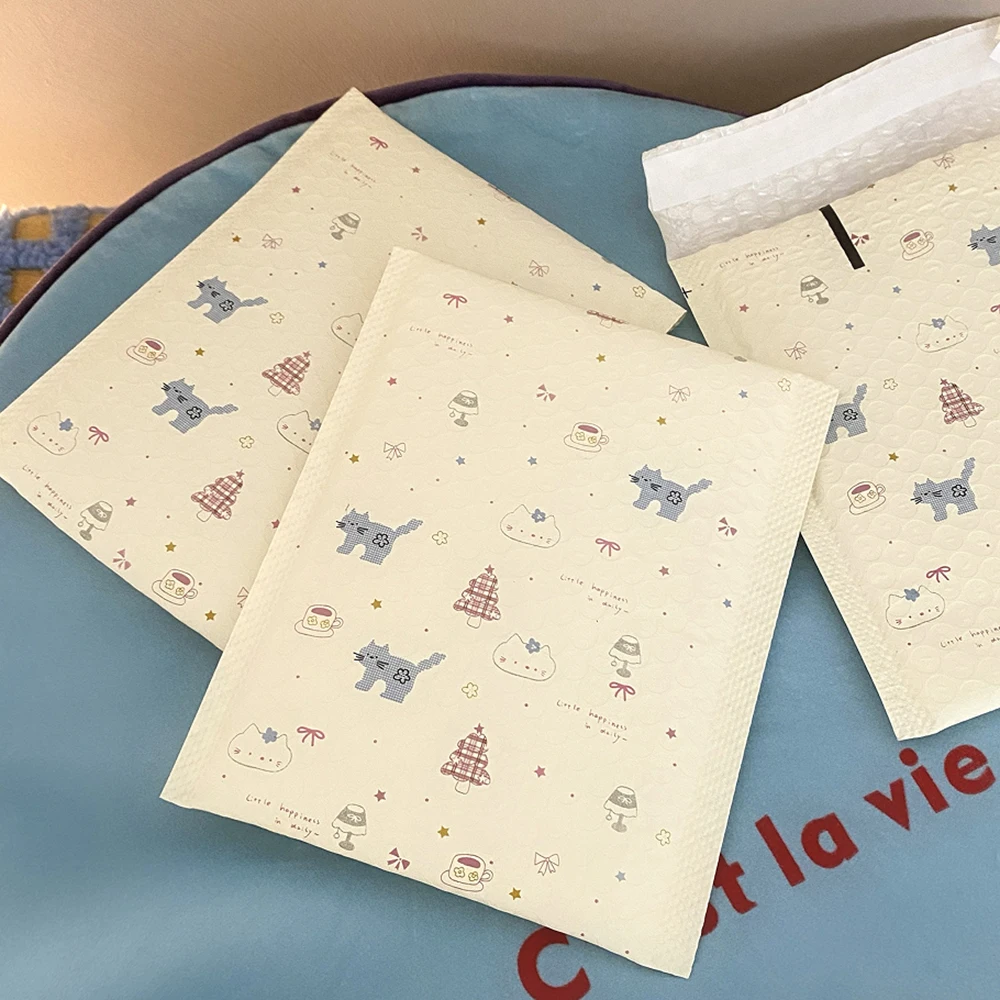 50pcs-plastic-packaging-bags-cartoon-kitten-print-bubble-mailers-small-gift-bubble-envelope-shockproof-shipping-supplies-15x18cm