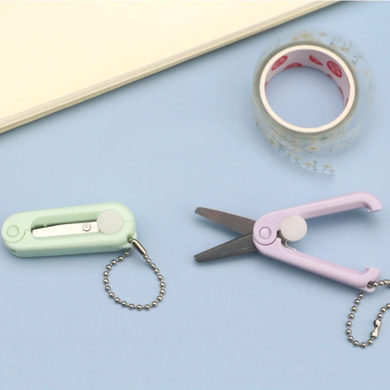 Mini Scissors for Children Retractable Design Safe Scissors Stainless Steel Blade Student Art Tools