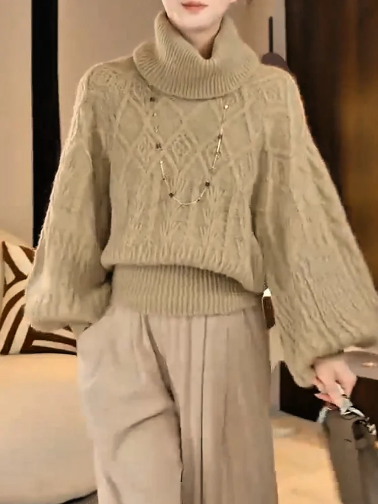 

Дизайнерский трикотаж «Сенсация»: осенняя новинка, топ больших размеров для женщин, стройнящий, универсальный, для повседневной носки