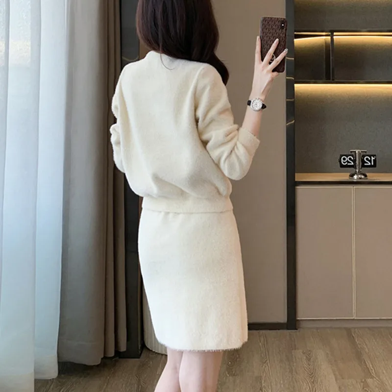 Advanced Sense New Dress Fashion Casual Set Women Show Thin Temperament Small Fragrance Knitted Two Piece Set Skirt